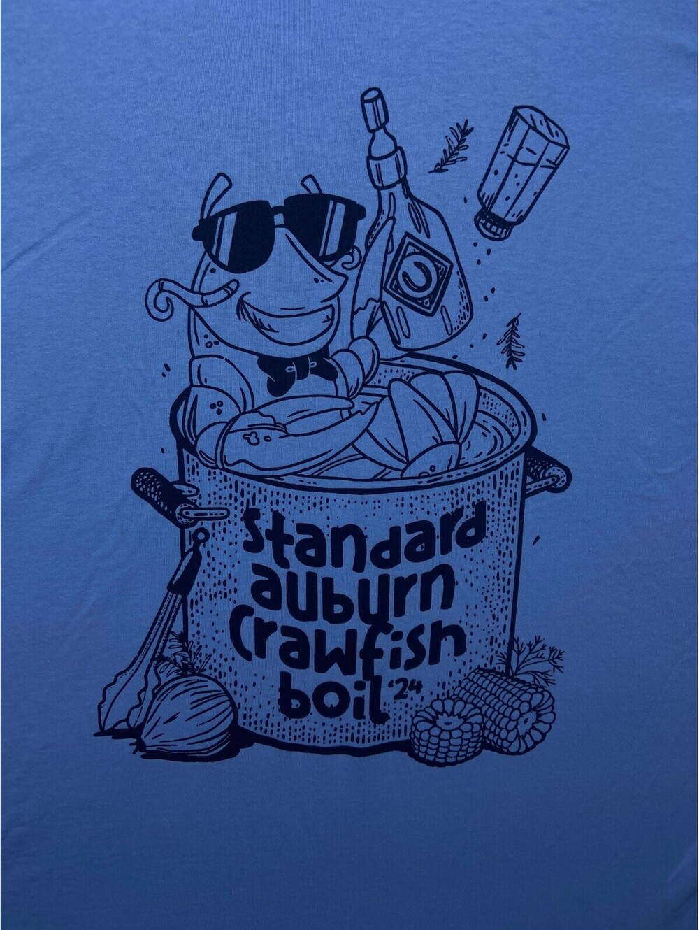 Gildan XL Light Blue Heavy Cotton T-Shirt with Standard Auburn Crawfish Boil 24